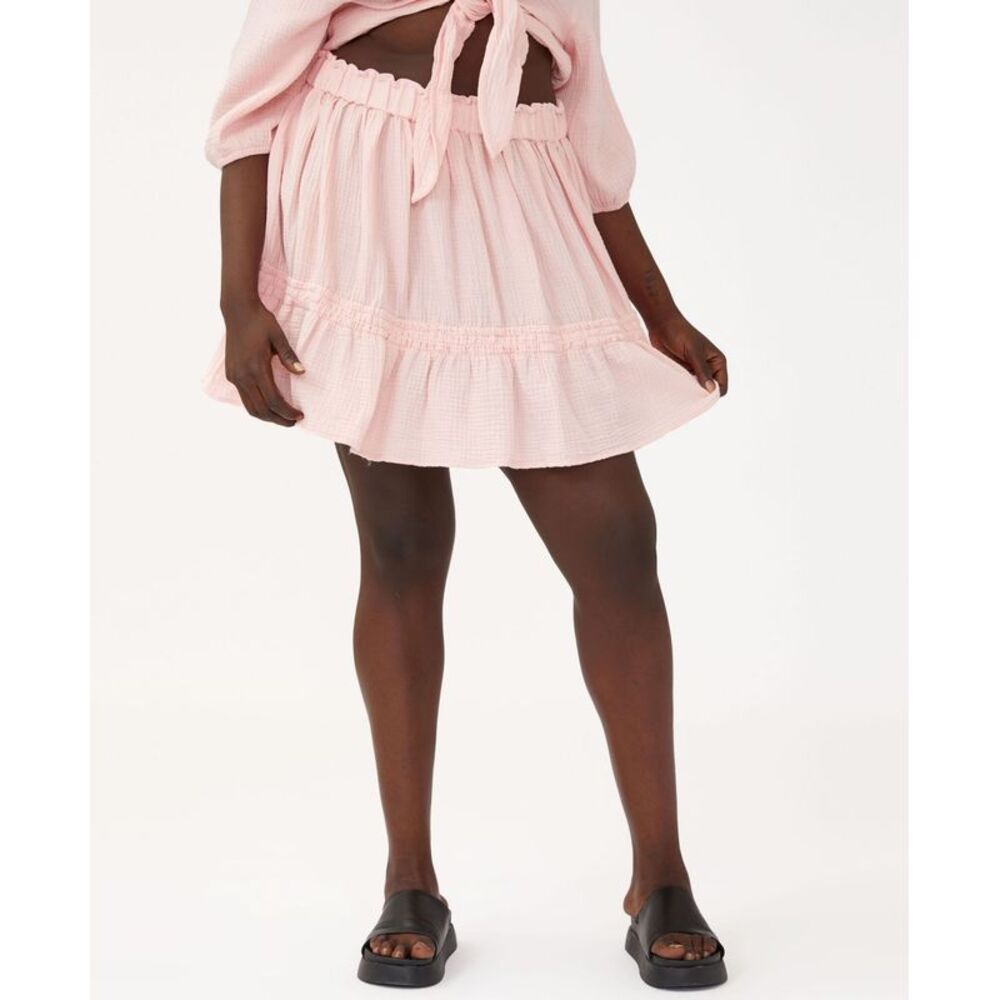 Trendy Plus Size Frill Mini Skirts